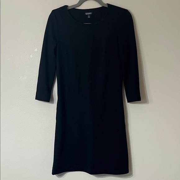 Nicole Miller Elegant Black Long Sleeve Dress - Picture 1 of 3